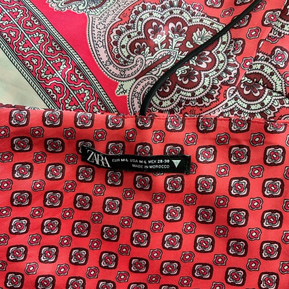 Zara printed pattern tie up crop top - Picture 5 of 5